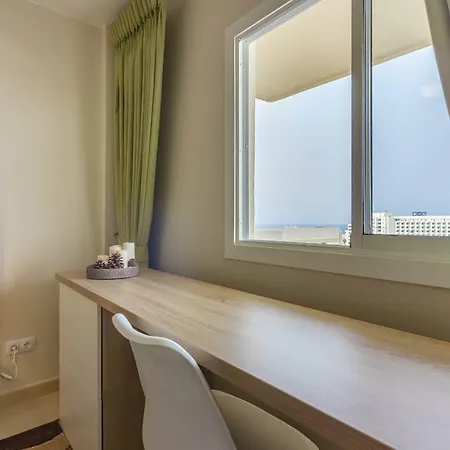 El Dorado Ocean View Las Americas 公寓 *